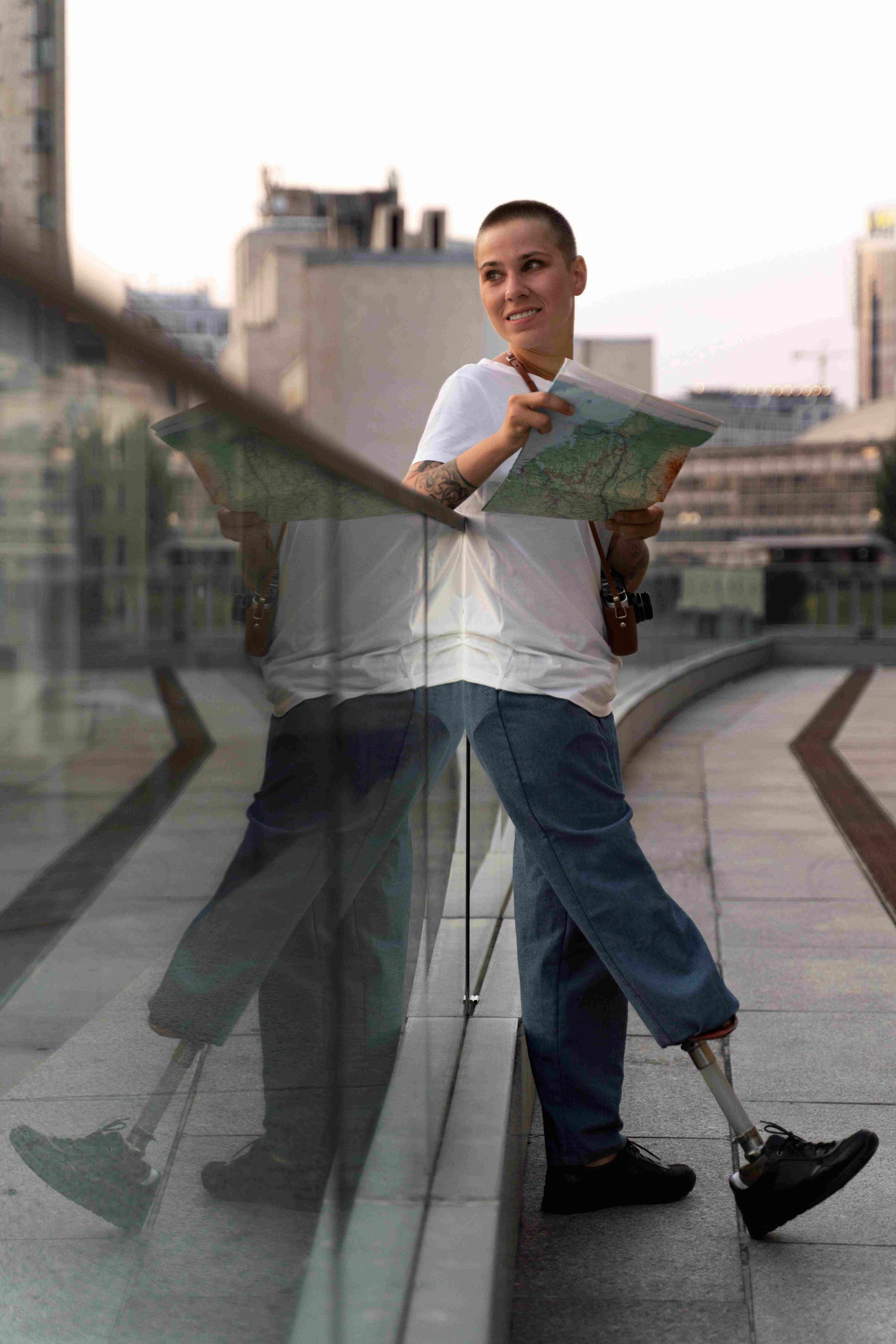 Travelling smart with a leg prosthesis, tips from practice
